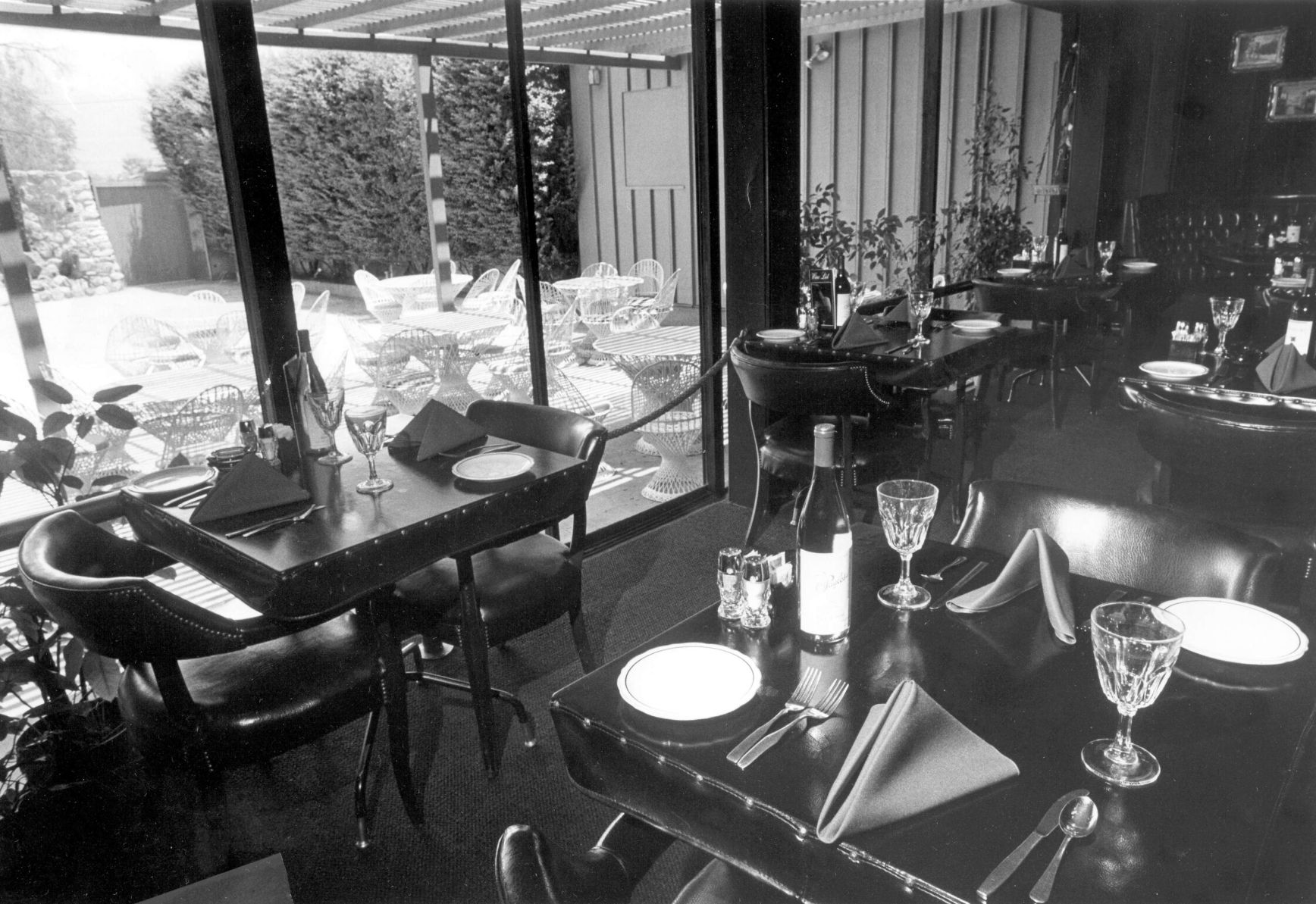 Paulos Restaurant